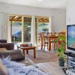 Beach Escape At Currarong Basic Family Accommodation - Hervey Bay Accommodation 0