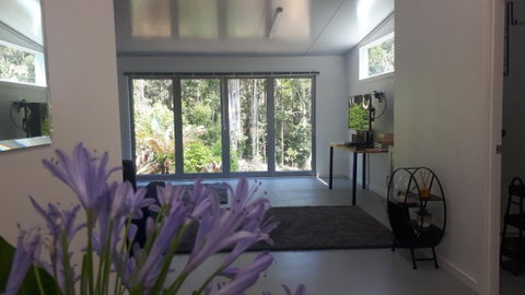 Stay At The Cube - Hervey Bay Accommodation 4