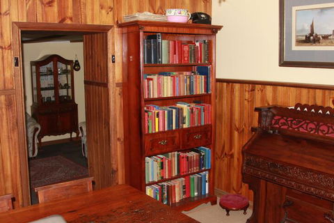 Ayers Burra - Tourism Hervey Bay 2