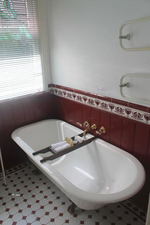 Gardenia House - Tourism Hervey Bay 5