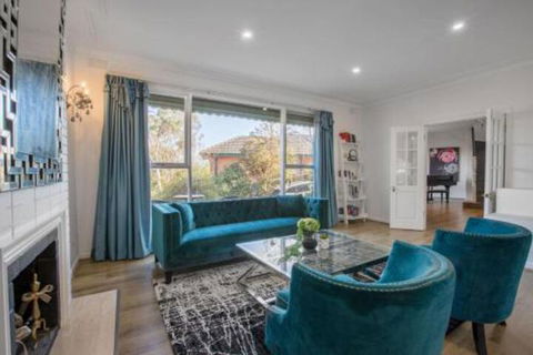 Alice Wonderland In 4 Beds House - Tourism Hervey Bay 0