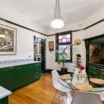 Insomnia On Elizabeth - Hervey Bay Accommodation 0