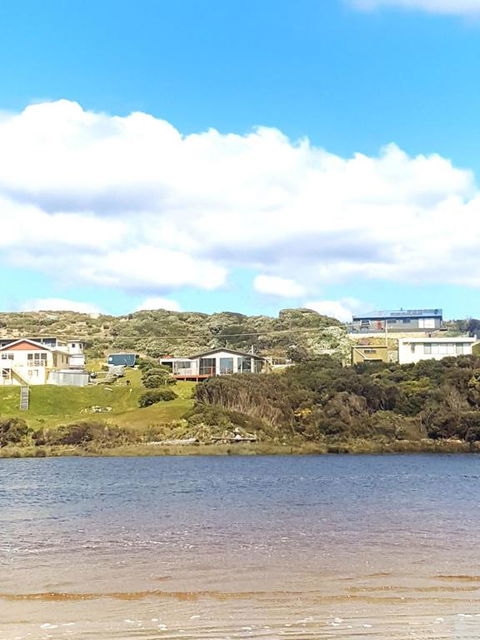 Ocean View Cottage - Tourism Hervey Bay 3