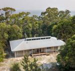 Acacia Lakehouse The lake at your doorstep - Hervey Bay Accommodation
