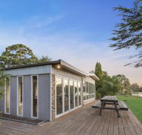 Bluff View River House Stunning Riverfront - Hervey Bay Accommodation