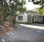 15 Belle Court Modern architect designed open plan holiday home with outdoor shower - Hervey Bay Accommodation