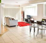 Beachside 4 with Airconditioning  Spa Bath - Hervey Bay Accommodation