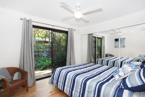 FABULOUS HOLIDAY HIDEAWAY COOLUM BEACH - Hervey Bay Accommodation 3