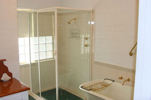 Marananga Cottages - Hervey Bay Accommodation 6