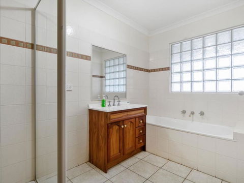 Bellevue - Hervey Bay Accommodation 1