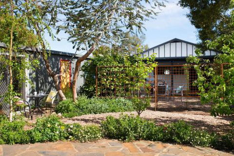 The Blue Barn - Hervey Bay Accommodation 1