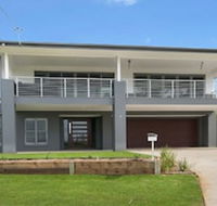 House on the Hill Lennox Head WiFi Air conditioning - Hervey Bay Accommodation