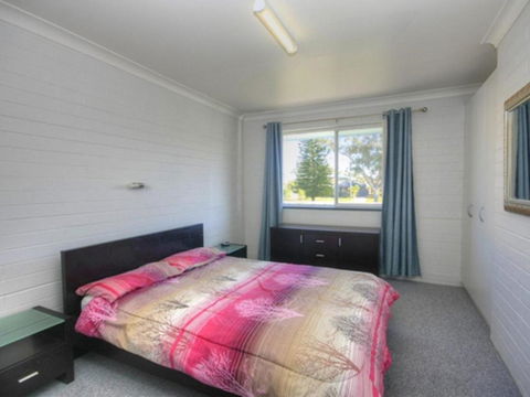 45A Wharf Upstairs - Hervey Bay Accommodation 6