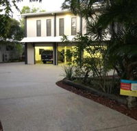 25 Naiad Court Rainbow Shores The Ultimate Beachside Executive Property Air conditioned - Hervey Bay Accommodation