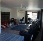 2 29 Rumbalara Avenue Rainbow Beach Bring your dog or your cat or bring both Free Wi Fi - Hervey Bay Accommodation