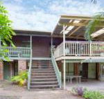 33 Cooloola Drive Rainbow Beach Walk to the beach pet friendly - Hervey Bay Accommodation