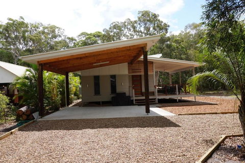 15 Esprit Drive Rainbow Shores Gorgeous Modern Beach House - Hervey Bay Accommodation 6