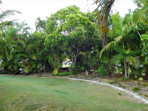 27 Carlo Road Rainbow Beach Affordable Family Beach House - Hervey Bay Accommodation 1