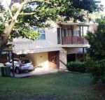 Sinclair Rainbow Beach Modern Beach House Close to Everything Free Wi Fi - Hervey Bay Accommodation