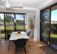 Time  Tide 1 Ground Floor with Water Views - Hervey Bay Accommodation