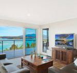 Hillcrest Views of Wagonga - Tourism Hervey Bay