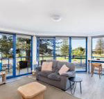 Heritage 202 Overlooking the Water - Hervey Bay Accommodation