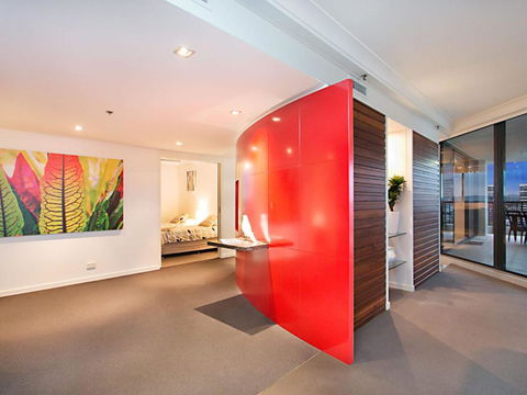 Seascape Apartments Unit 1201A Luxury Apartment With Views Of The Gold Coast & Hinterland - Hervey Bay Accommodation 1