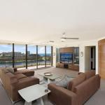 Seascape Apartments Unit 1201A Luxury Apartment With Views Of The Gold Coast & Hinterland - Hervey Bay Accommodation 0