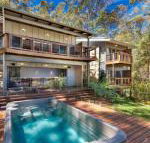 Dux Nutz - Hervey Bay Accommodation