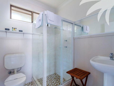 Aqua Apartment #4 - Hervey Bay Accommodation 4
