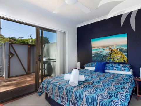 Aqua Apartment #4 - Hervey Bay Accommodation 3