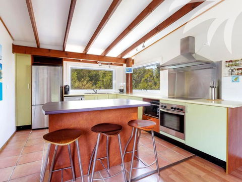 The Pole House - Hervey Bay Accommodation 4