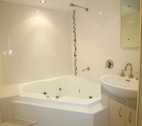 Allamanda U2 Awesome Location  - Hervey Bay Accommodation 2