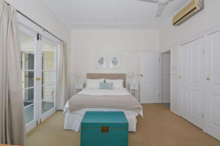  Hervey Bay Accommodation