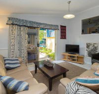 Lovely Torquay Cottage - Hervey Bay Accommodation