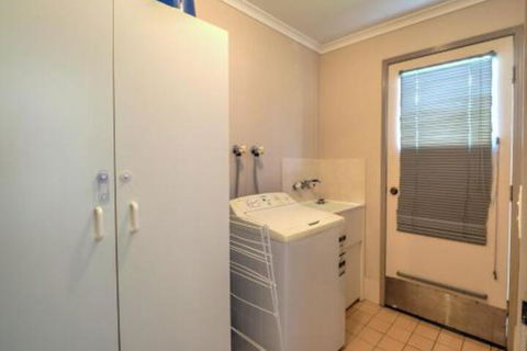 Affordable Holiday Home - Hervey Bay Accommodation 3