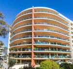 Le Point 702 Luxury  Views - Hervey Bay Accommodation