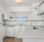 Ebbtide 38 on the Beach - Hervey Bay Accommodation