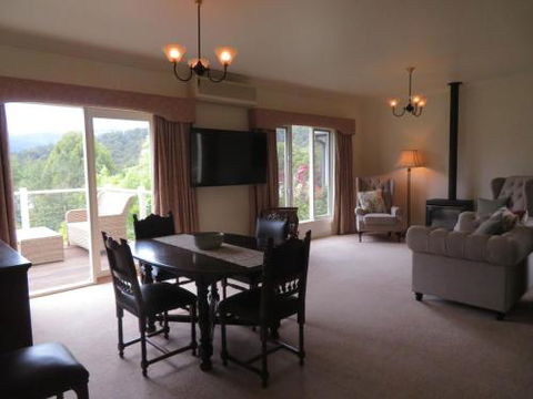 Delderfield Cottages - Tourism Hervey Bay 6