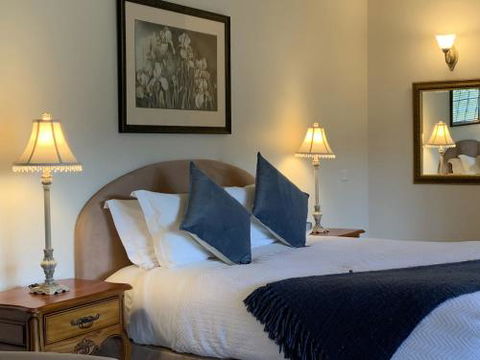 Delderfield Cottages - Tourism Hervey Bay 5