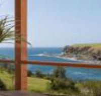 Absolute Oceanfront Cottage - Hervey Bay Accommodation