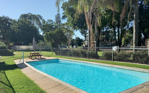 Young Tourist Park - Hervey Bay Accommodation 1