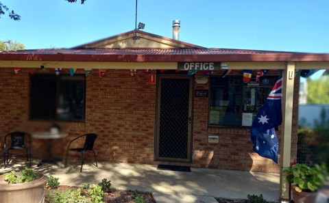 Young Tourist Park - Hervey Bay Accommodation 2