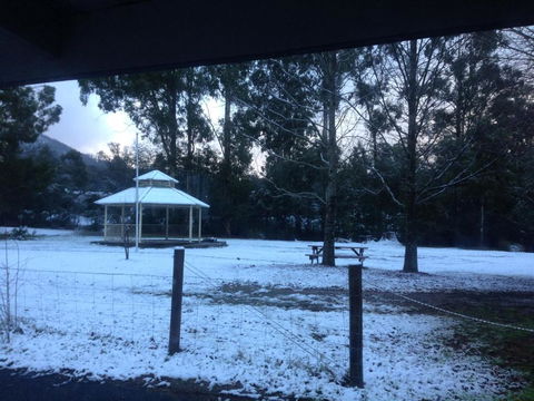 Crossways Country Inn - Tourism Hervey Bay 3