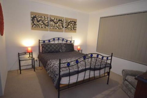 Park View Modern House - Tourism Hervey Bay 5