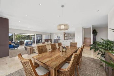 Mont Sapphire Luxury Estate - Hervey Bay Accommodation 0