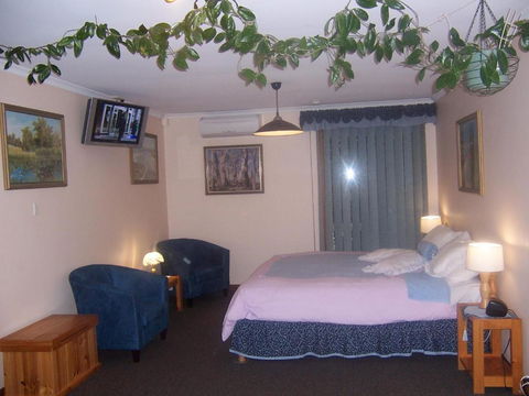 Adelaide Hills B & B Accommodation - Tourism Hervey Bay 5