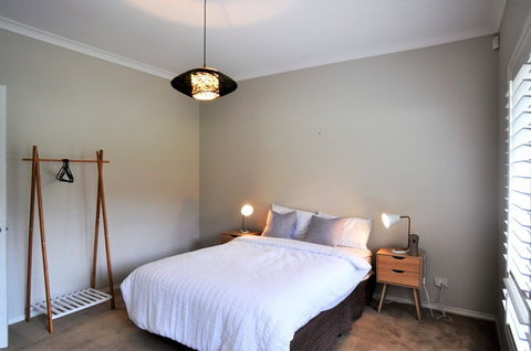 Waterview Estate Free Wifi Amazing Ocean Views - Hervey Bay Accommodation 3