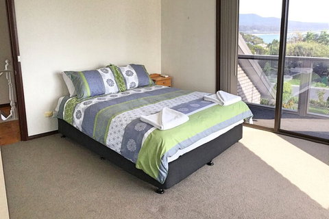 Elegant Style Bay Of Fires - Tourism Hervey Bay 3