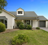 Beached AS Free Wifi Netflix  Foxtel Heated Pool - Hervey Bay Accommodation